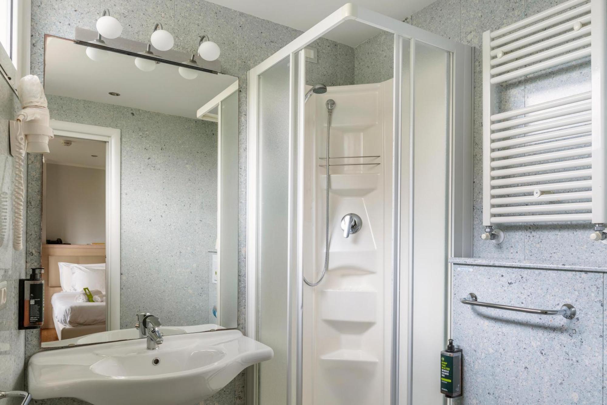 B&B Hotels Park Hotel Suisse Santa Margherita Ligure Ngoại thất bức ảnh